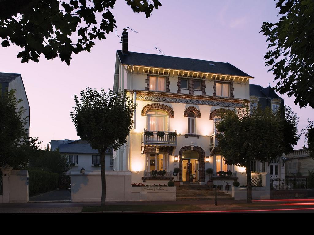 Marie Anne Hotel Deauville Bagian luar foto