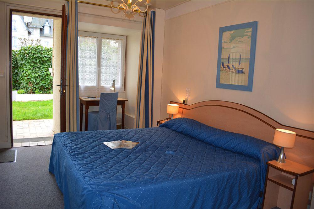 Marie Anne Hotel Deauville Bagian luar foto